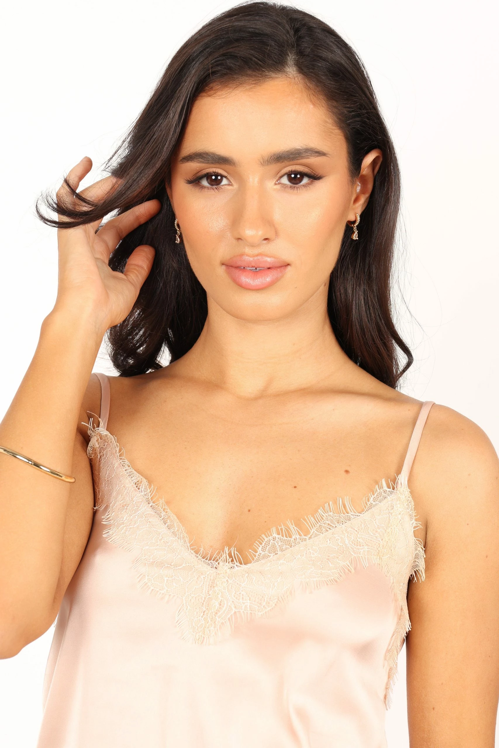 Jaden Drop Earrings - Gold 4 Jaden Drop Earrings - Gold - Image 4