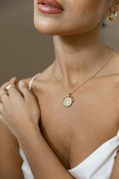 Regulas 18K Gold Plated Pendant Chain - Gold