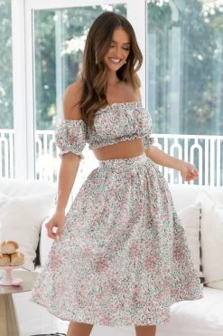 Zephyr Skirt - White 11 Zephyr Skirt - White -Dress Shop petal and pup usa bottoms zephyr skirt white 31838791827633