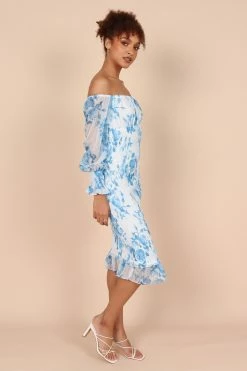 Affie Off Shoulder Midi Dress - Blue Floral 14 Affie Off Shoulder Midi Dress - Blue Floral -Dress Shop petal and pup usa dresses affie off shoulder midi dress blue floral 32257855291569