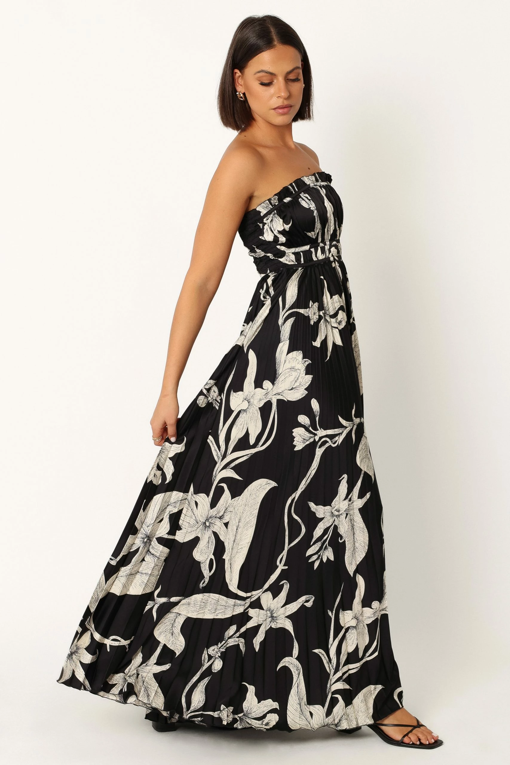 Angelique Strapless Maxi Dress - Black Floral 2 Angelique Strapless Maxi Dress - Black Floral - Image 2