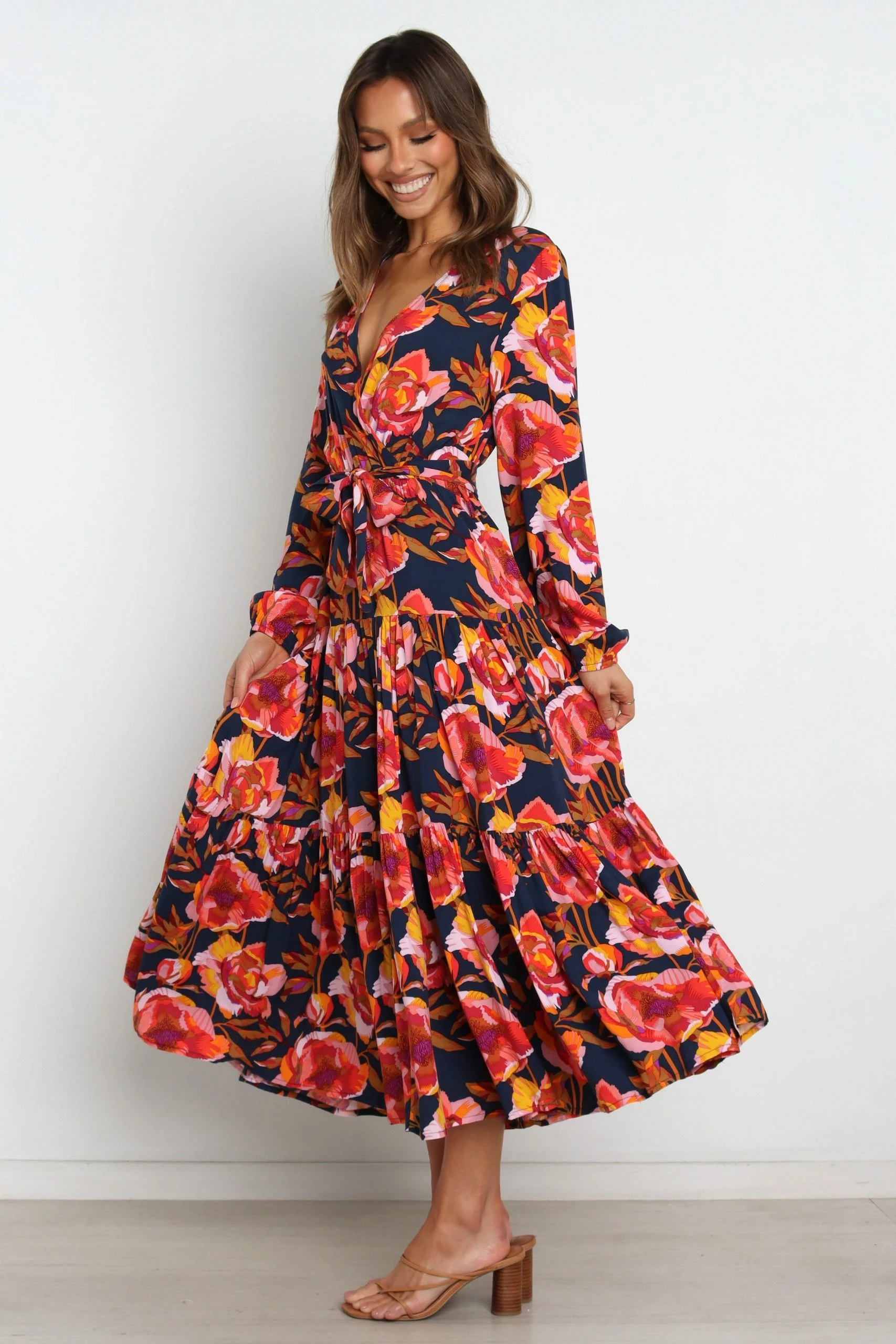 Balsa Dress - Navy Floral 5 Balsa Dress - Navy Floral - Image 5
