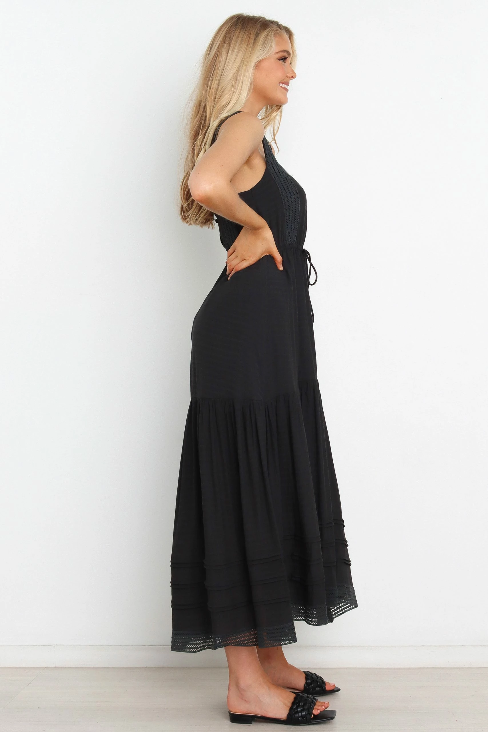Jasalina Dress - Black 5 Jasalina Dress - Black - Image 5