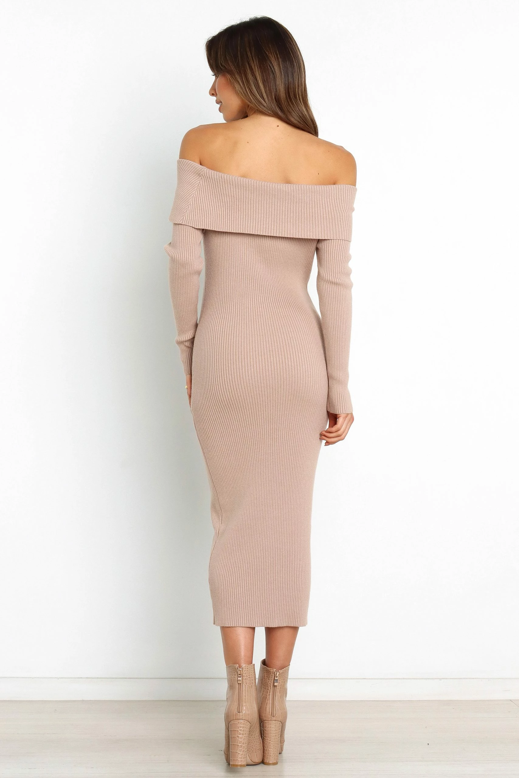 Oldo Dress - Beige 9 Oldo Dress - Beige - Image 9