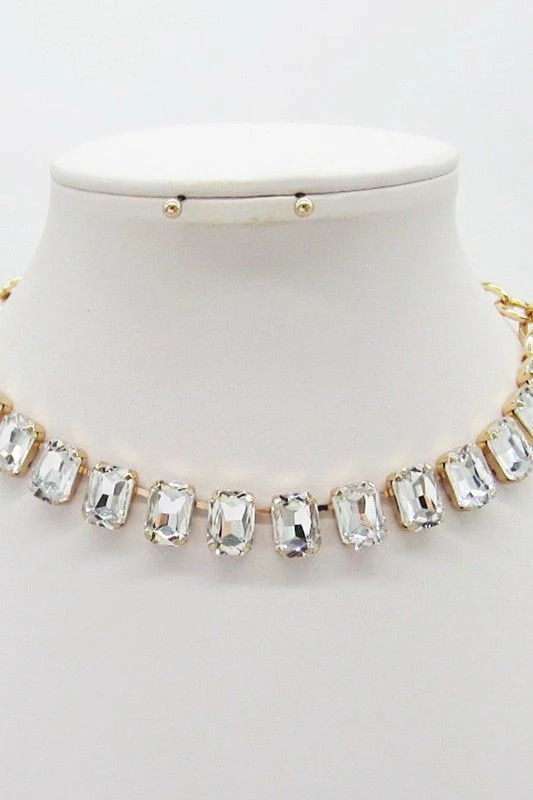 Statement Jewel Necklace & Earring Set - Gold 3 Statement Jewel Necklace & Earring Set - Gold - Image 3