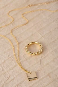 Pendant Necklace And Ring Set - Gold